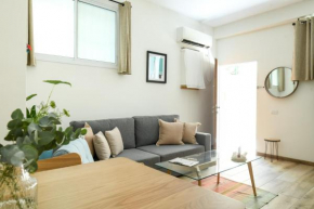 Comfy 1BR for Beach Lovers in TLV by Sea N Rent